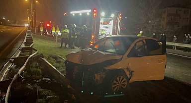 Tekirdağ'da alkollü sürücü aydınlatma direğine çarptı