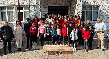 Tırazlar Hüseyin Gümüşlü İlkokulu'nda yazar-öğrenci buluşması