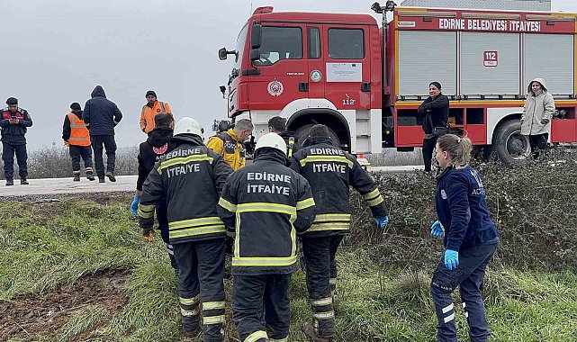 Tırın biçip hurdaya çevirdiği otomobilin sürücüsü öldü