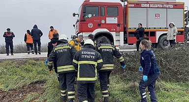 Tırın biçip hurdaya çevirdiği otomobilin sürücüsü öldü