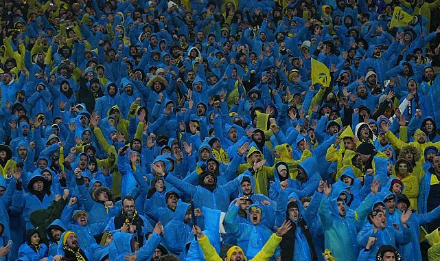 Turkcell Süper Kupa finalini 58 bin 397 seyirci takip etti