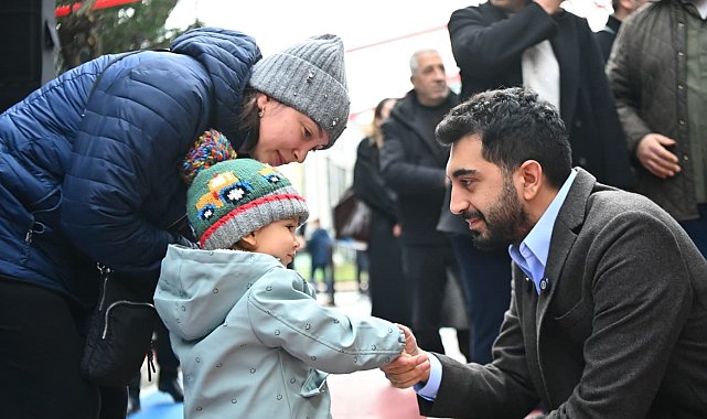 Tuzla'da yeni açılan "Oyun Parkı Sokağı" yarıyıl şenliğinde çocukları buluşturdu