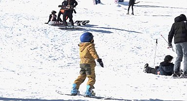 Uludağ'da sömestr hareketliliği zirveye çıktı