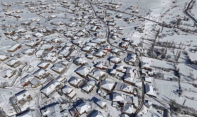 Uşak'ta kartpostallık kar manzaraları