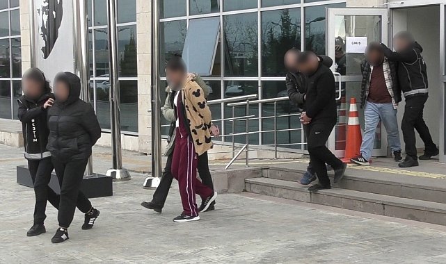 Uşak'ta uyuşturucu operasyonunda 2 kişi tutuklandı