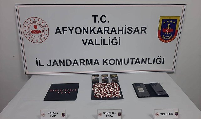 Uyuşturucu operasyonunda 2 kişi tutuklandı