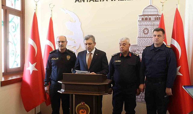Vali 'Korkunç bir rakam' diyerek, 16 milyar liraya el konulduğunu duyurdu