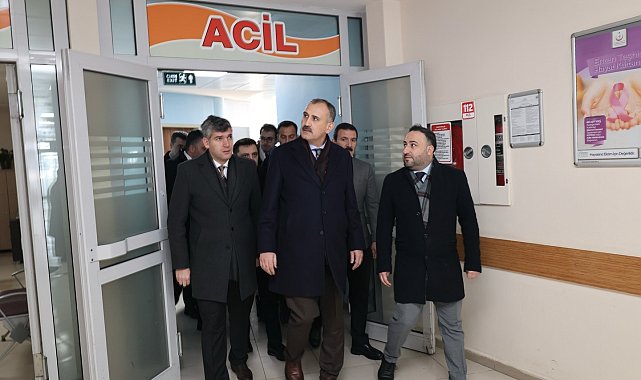 Vali Bozkurt'tan Diyadin Devlet Hastanesine Ziyaret