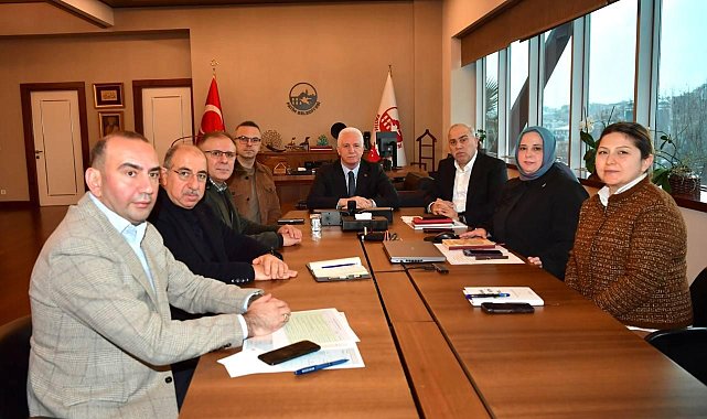 Vali Davut Gül başkanlığında Fatih'te kültürel mirasın korunması değerlendirme toplantısı düzenlendi