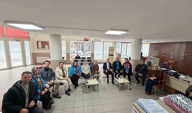 Vali Turan: "İhtiyaç sahiplerine zamanında ulaştırılan yardımlar toplumsal dayanışmayı güçlendirir"