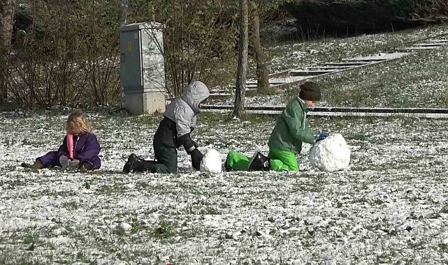 Yalova yeni yılı karla karşıladı