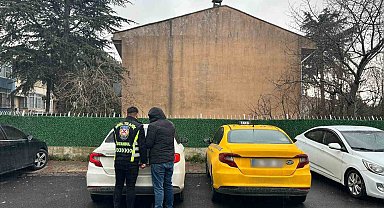 Yolcu seçtiği iddia edilen taksi şoförü trafikten men edildi