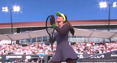 Zeynep Sönmez Avustralya Açık'ta tarih yazdı