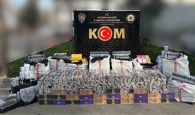 28 bin paket kaçak sigara hurdaların altından çıktı