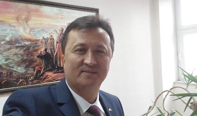 4 gün sonra emekli olacağı için arkadaşlarıyla vedalaşan polis kazada hayatını kaybetti