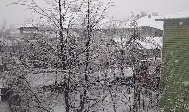 Adana Tufanbeyli'de kar yağışı etkili oldu