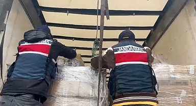 Adana'da 3 bin litre sahte alkol ele geçirildi