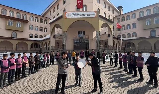 Ağrı'da okullarda Ramazan ilahileri yankılanıyor
