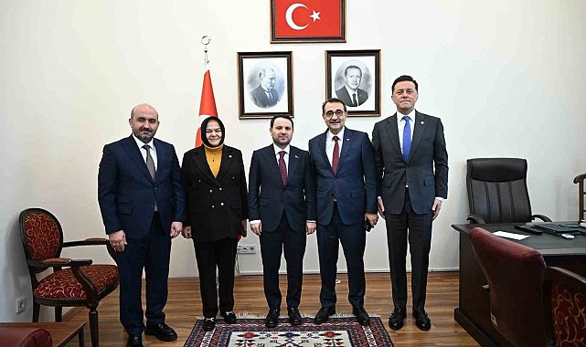 AK Parti Eskişehir Teşkilatı'ndan Adalet Bakanı Gürlek'e ziyaret