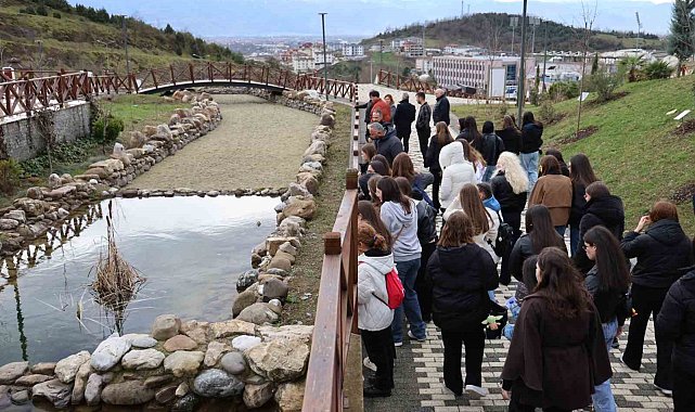 Akçakocalı öğrenciler botanik bahçesine hayran kaldı