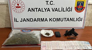 Alanya'da jandarmadan uyuşturucu operasyonu