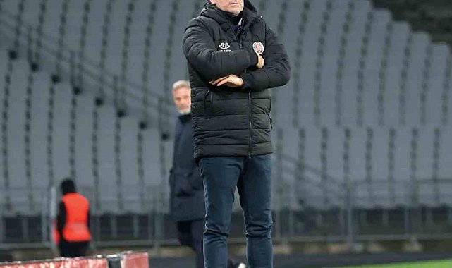 Aleksandar Stanojevic: "Bugün 2 puan kaybettik"