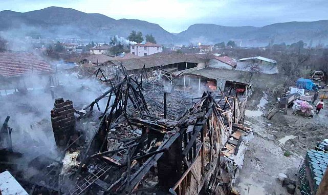 Amasya'da ahır yangında kül oldu: 1 hayvan telef oldu