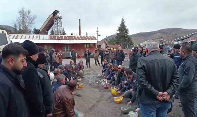 Amasya'da maden işçileri maaşlarını alamadıkları gerekçesiyle iş durdurma kararı aldı