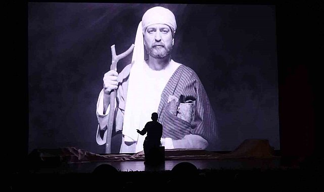 Anadolu Üniversitesi tiyatroseverlere unutulmaz anlar yaşattı