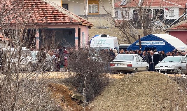 Ankara'da boşanma aşamasındaki eşi tarafından öldürülen kadın toprağa verildi