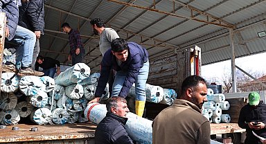 Antalya Büyükşehir'den üreticiye sera naylonu desteği