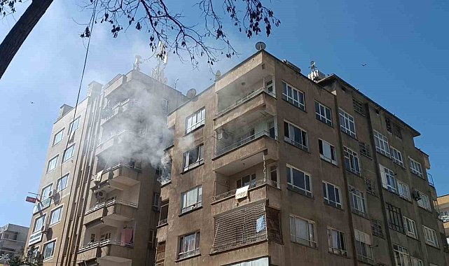 Apartman dairesinde çıkan yangın korkuttu