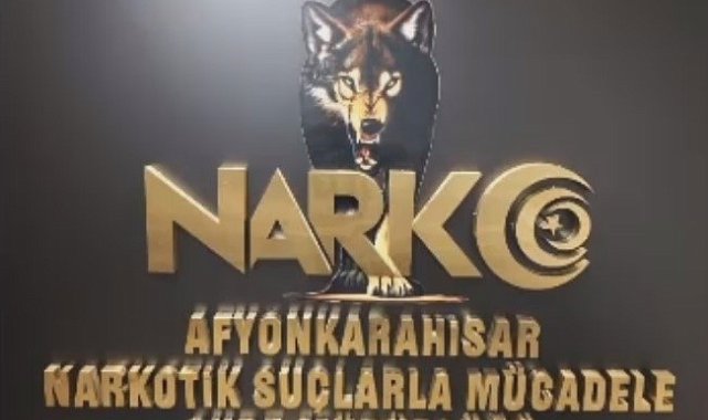 Araçta zulalanmış uyuşturucuya 2 tutuklama