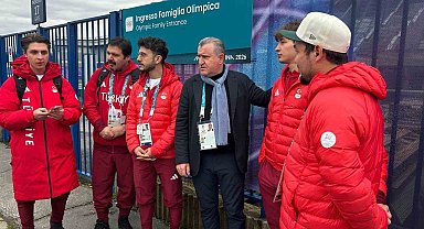 Bakan Bak, İtalya'da milli sporcuları ziyaret etti
