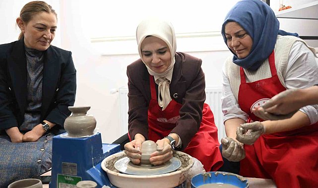 Bakan Göktaş, Erzurum'da Engelli Aktif Yaşam Merkezi'nin açılışını yaptı
