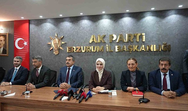 Bakan Tekin: "Türkiye'deki muhalefetin yaklaşımı sadece yalanlar, iftiralar üzerine ve insanların moral motivasyonunu kırmak üzerinedir"