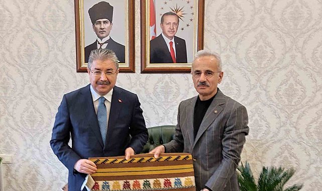 Bakan Uraloğlu, Eskişehir Valiliği'ni ziyaret etti