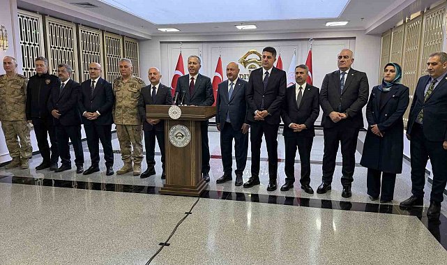 Bakan Yerlikaya: "Asrın felaketini asrın inşasına dönüştürdük"