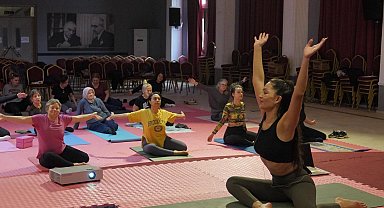 Balıkesir Ayvalık'ta yoga kurslarına büyük ilgi