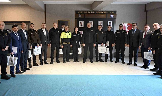 Başarı gösteren emniyet personeline teşekkür belgesi