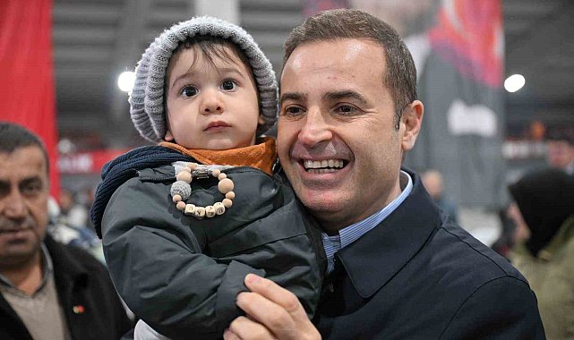 Başkan Ahmet Akın, Dursunbey'de iftar yaptı
