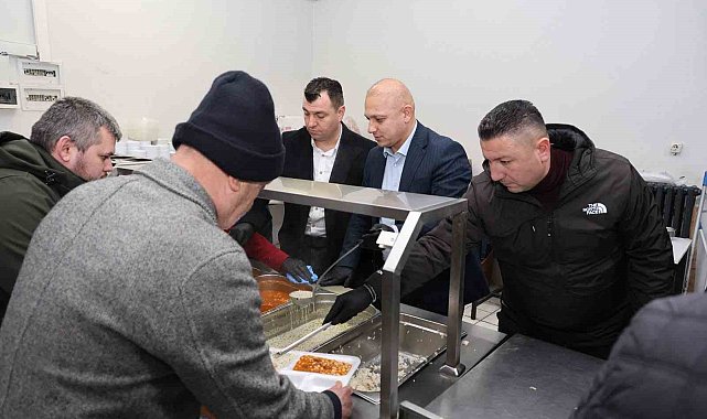 Başkan Önal, iftar sofrasında vatandaşlarla buluştu