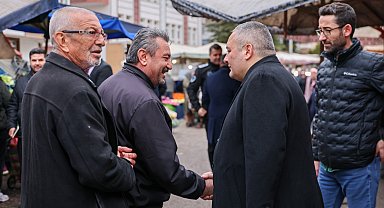 Başkan Özarslan'dan Ayvalı Semt Pazarı'na ziyaret