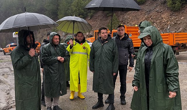 Başkan Özen'den heyelan uyarısı: "Zorunlu olmadıkça yola çıkmayın"
