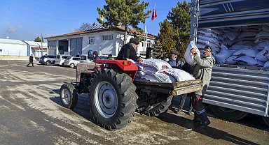 Başkentli üreticiye 1,5 milyon kilogram nohut tohumu desteği