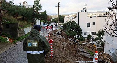 Belediye ekiplerinin yoğun mesaisi sürüyor