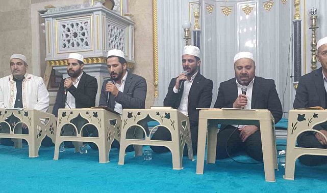 Berat Kandili Hakkari'de dualarla idrak edildi