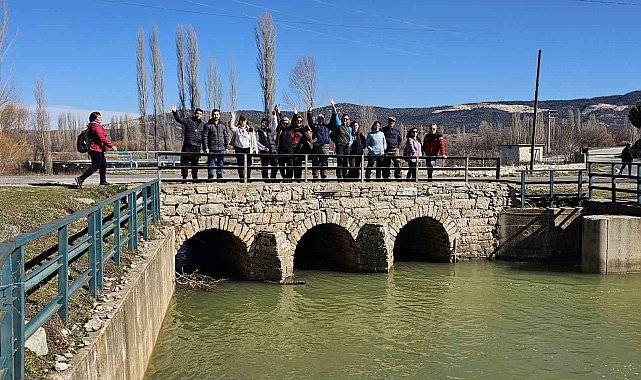Beyşehir'de kuruyan tabiat harikası yeniden suya kavuştu