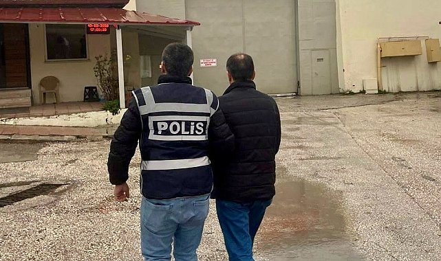 Bilecik'te 3 yılın üzerinde hapis cezası bulunan kaçak 3 şahıs yakalandı