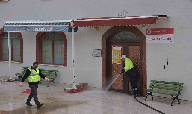 Bilecik'te camiler ilk teravih namazına hazır